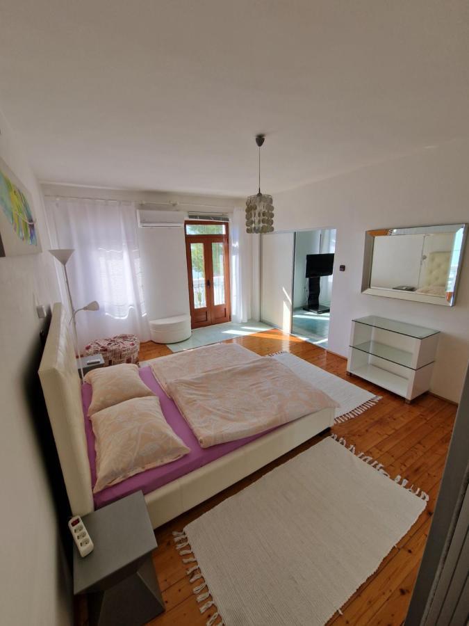 Villa Cvetic Selce Exterior foto