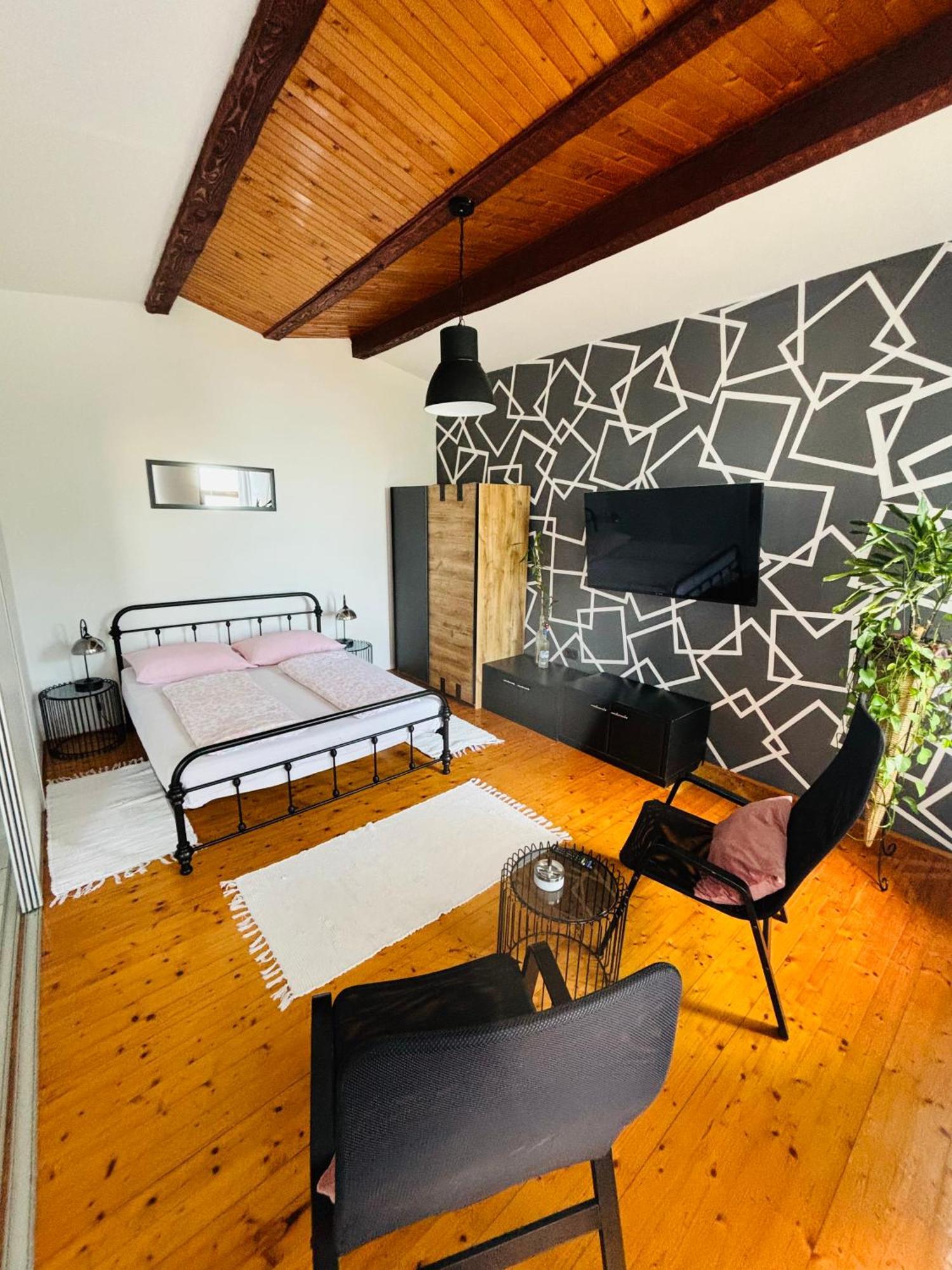 Villa Cvetic Selce Exterior foto